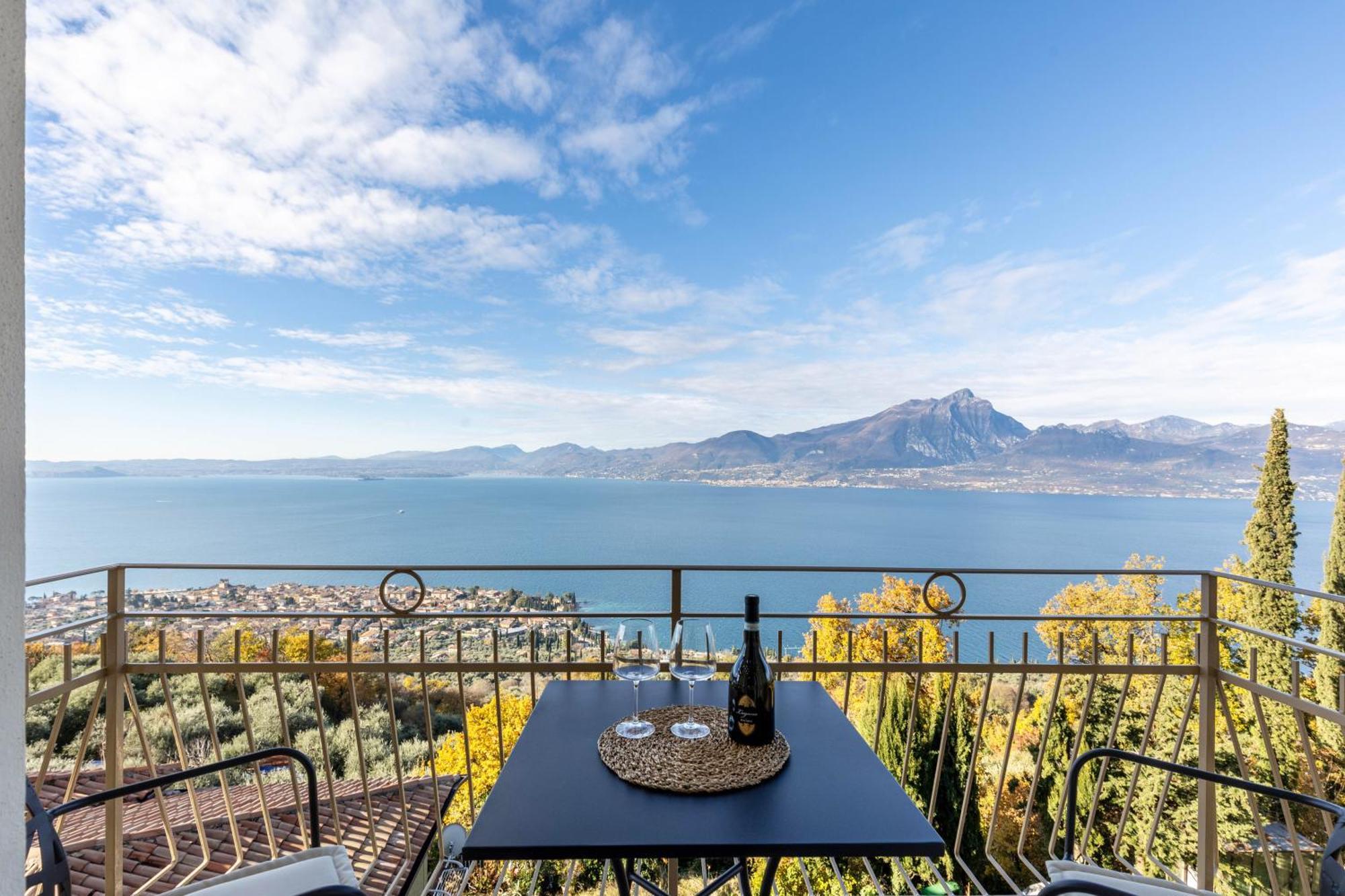 Casa Serena Lake View Torri del Benaco Kültér fotó